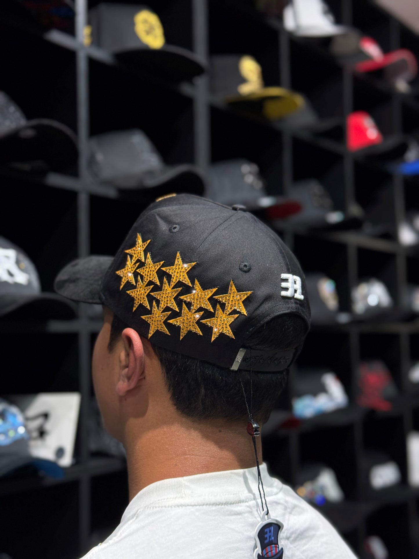 Thirtyonehats “el mago”