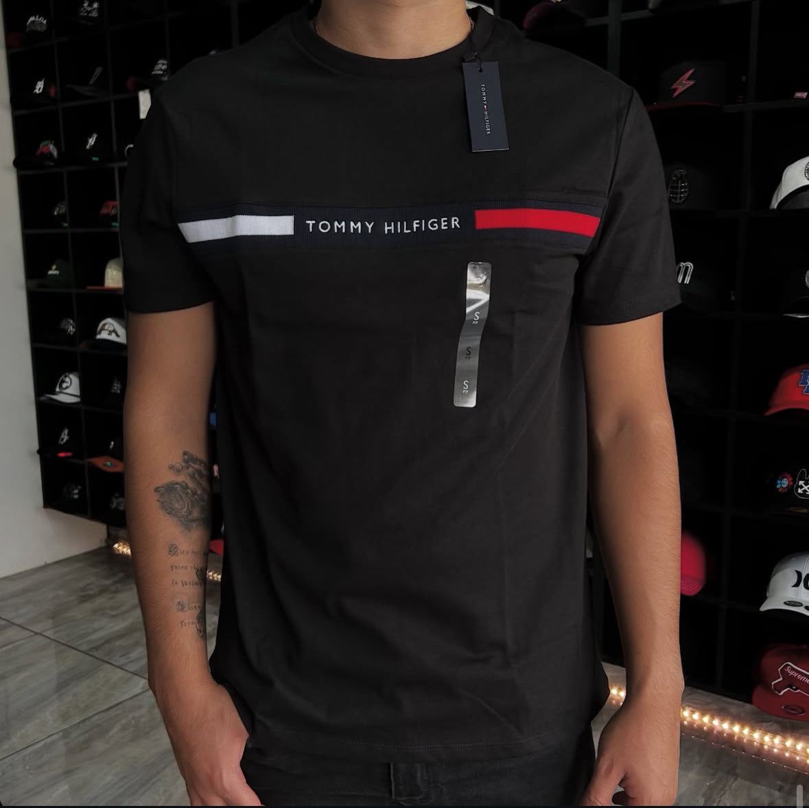 TOMMY HILFIGER